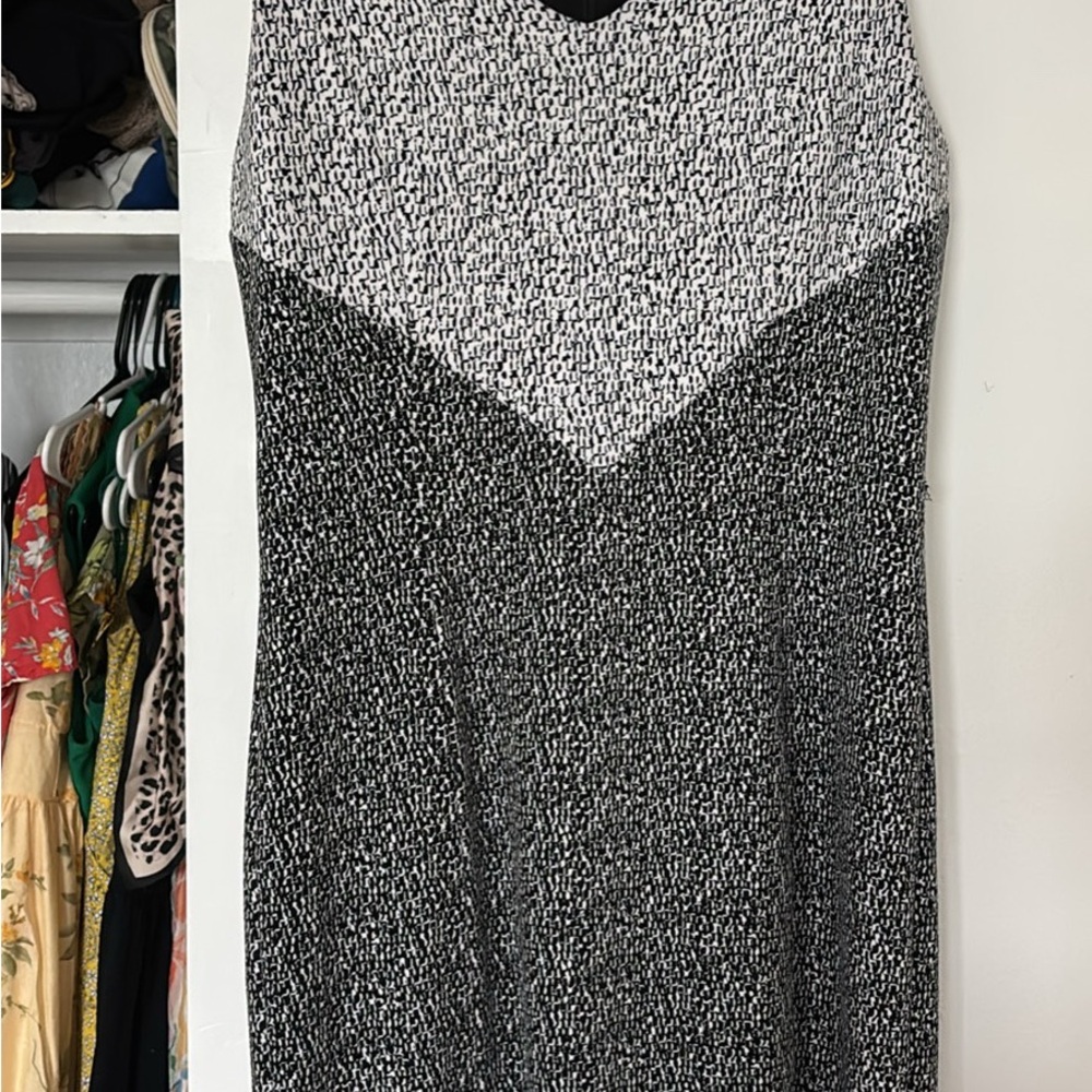 White House Black Market Black and White Patterned Sheath Dress